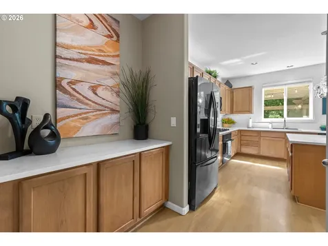 4952 SE Pioneer Lane Troutdale OR 97060