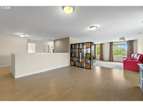 4952 SE Pioneer Lane Troutdale OR 97060