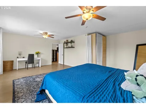 4952 SE Pioneer Lane Troutdale OR 97060