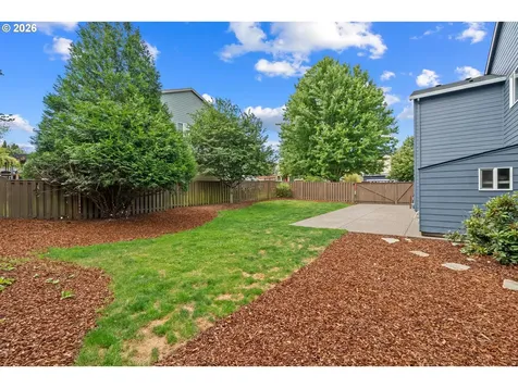 4952 SE Pioneer Lane Troutdale OR 97060