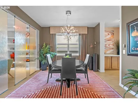 4952 SE Pioneer Lane Troutdale OR 97060