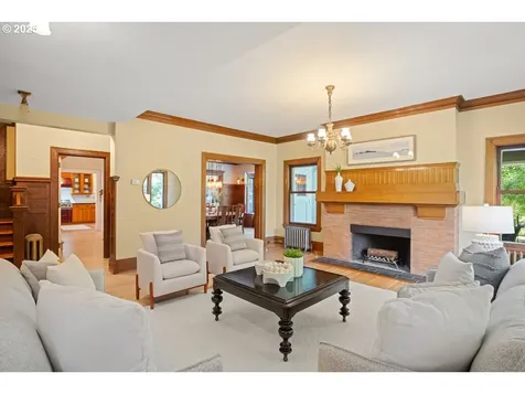 1314 SE 55th Avenue Portland OR 97215