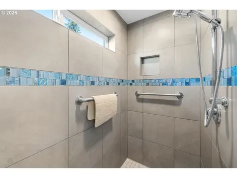 2706 SW 6th Avenue Camas WA 98607