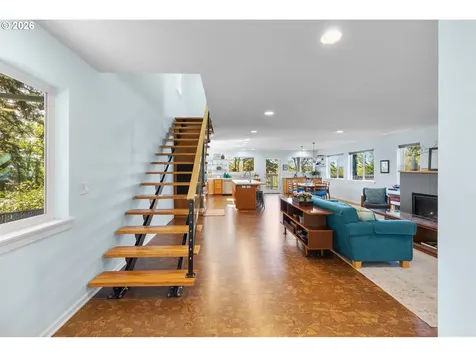2706 SW 6th Avenue Camas WA 98607