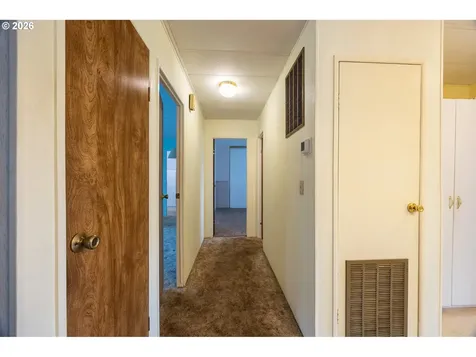 172 W Kristen Court Roseburg OR 97471