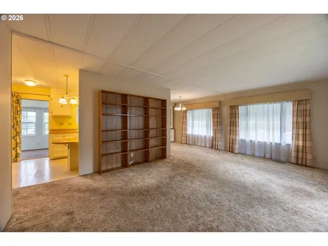 172 W Kristen Court Roseburg OR 97471