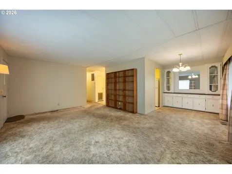 172 W Kristen Court Roseburg OR 97471