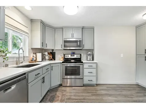 10510 NE 71st Street Vancouver WA 98662