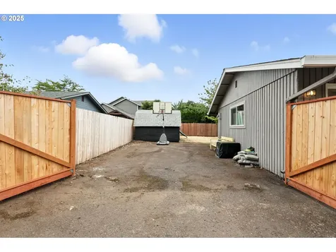 10510 NE 71st Street Vancouver WA 98662