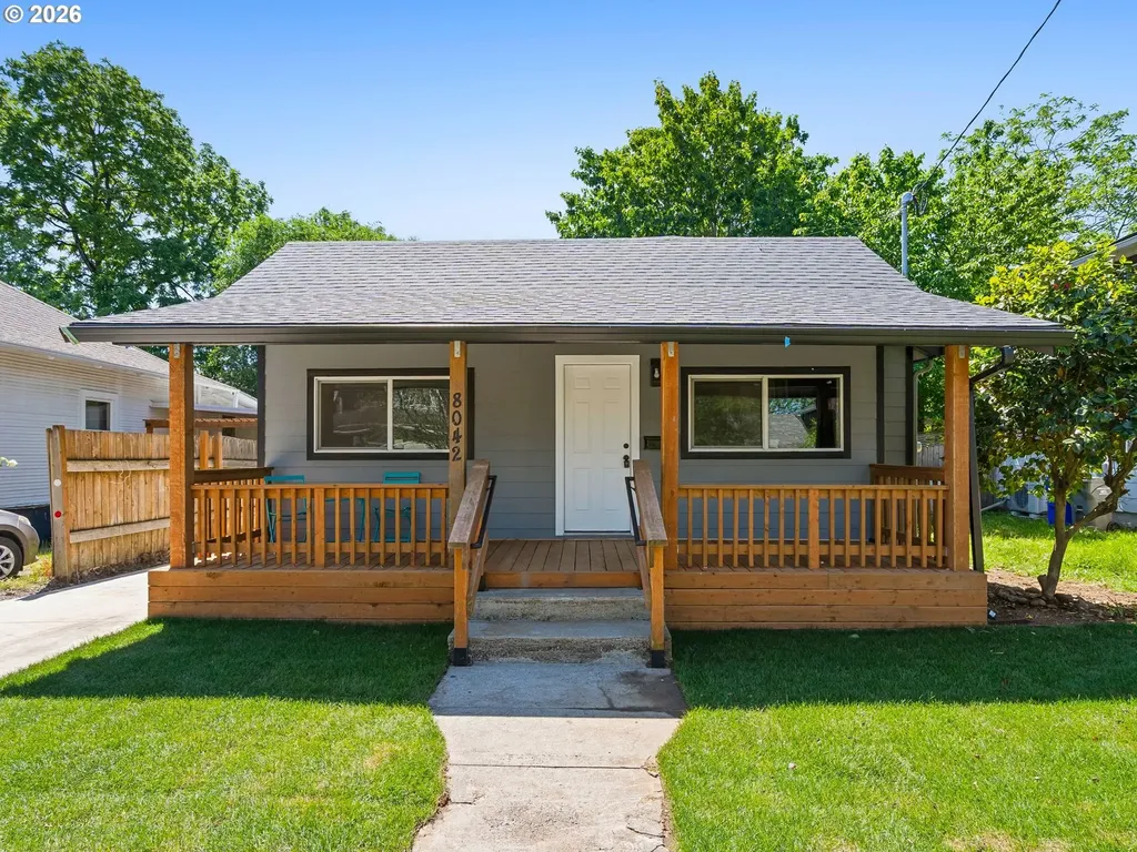 8042 SE Tolman Street Portland OR 97206