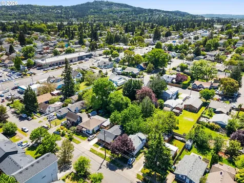 8042 SE Tolman Street Portland OR 97206