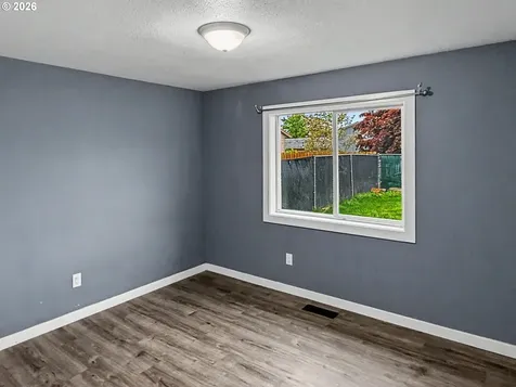 4559 47th Avenue NE Salem OR 97305