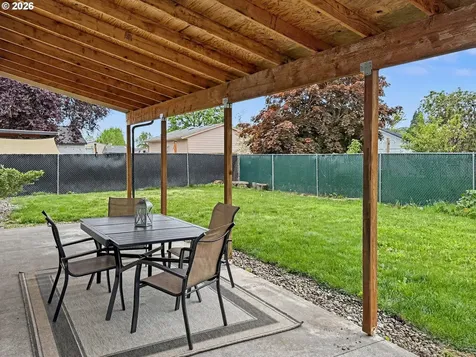 4559 47th Avenue NE Salem OR 97305