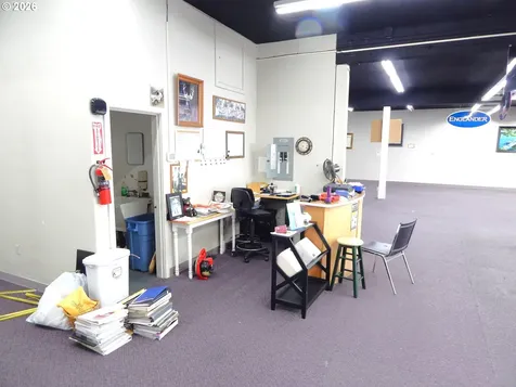 629 635 SE Stephens Street Roseburg OR 97470