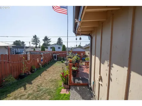 338 S Wasson Street Coos Bay OR 97420