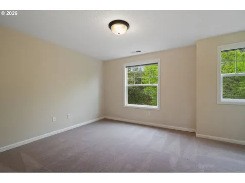 9222 N Charleston Avenue Portland OR 97203