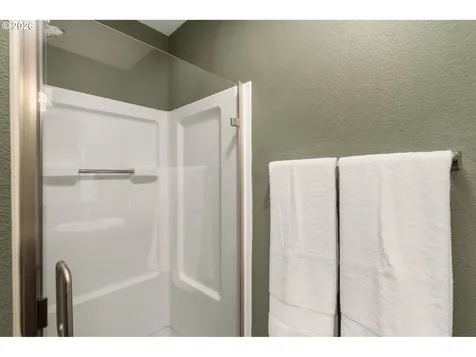 1814 SE Cutter Lane Vancouver WA 98661