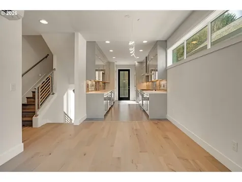 1625 SW Montgomery Street Portland OR 97201