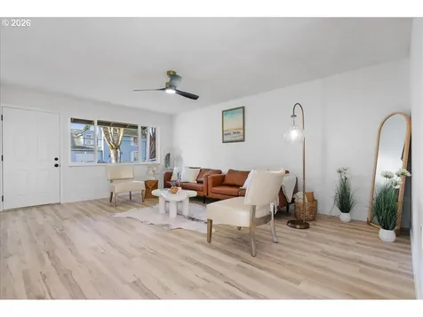 8732 N Tyndall Avenue Portland OR 97217