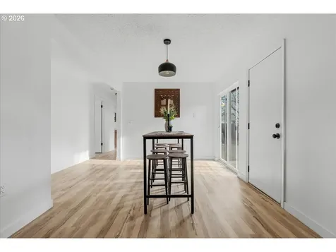 8732 N Tyndall Avenue Portland OR 97217