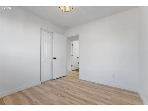 8732 N Tyndall Avenue Portland OR 97217