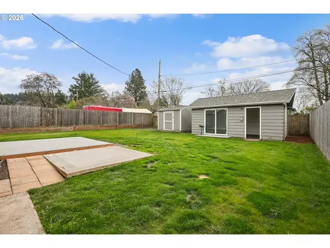 8424 SE Cornwell Avenue Happy Valley OR 97086