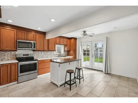 8424 SE Cornwell Avenue Happy Valley OR 97086
