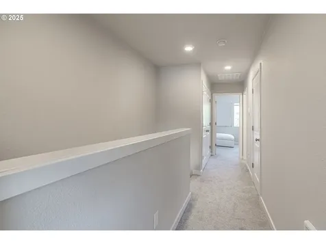 4258 E Willakenzie Street Newberg OR 97132