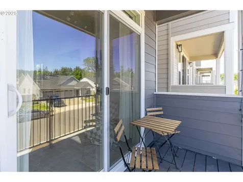 4258 E Willakenzie Street Newberg OR 97132