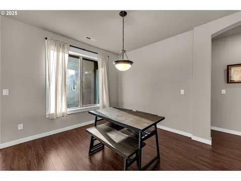 10712 NE 142nd Avenue Vancouver WA 98682