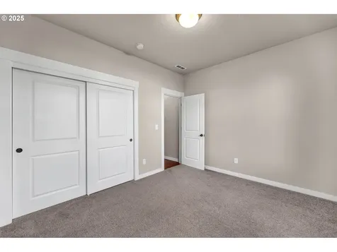 10712 NE 142nd Avenue Vancouver WA 98682