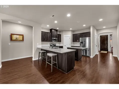 10712 NE 142nd Avenue Vancouver WA 98682
