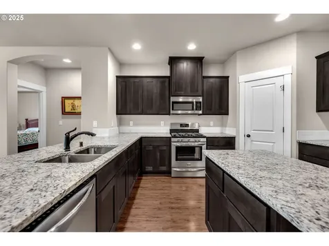 10712 NE 142nd Avenue Vancouver WA 98682