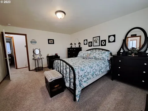 1254 Ostrander Lane Cottage Grove OR 97424