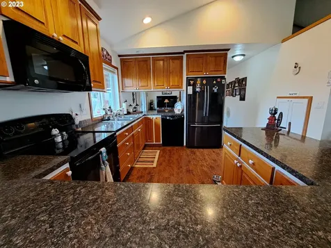 1254 Ostrander Lane Cottage Grove OR 97424