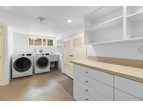 2518 NE 24th Avenue Portland OR 97212