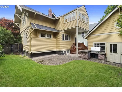 2518 NE 24th Avenue Portland OR 97212