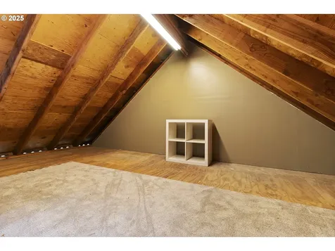 2518 NE 24th Avenue Portland OR 97212