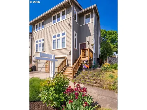 5527 NE 13th Avenue Portland OR 97211
