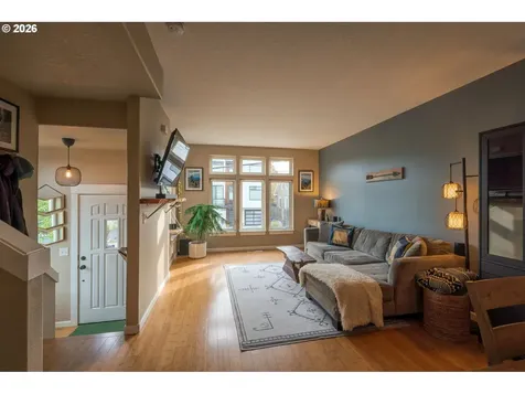 5527 NE 13th Avenue Portland OR 97211