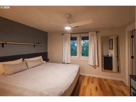 5527 NE 13th Avenue Portland OR 97211