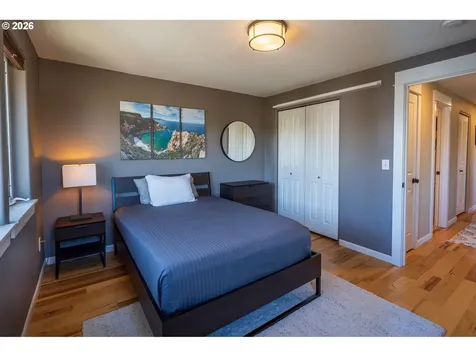 5527 NE 13th Avenue Portland OR 97211