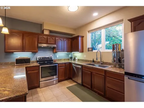 5527 NE 13th Avenue Portland OR 97211