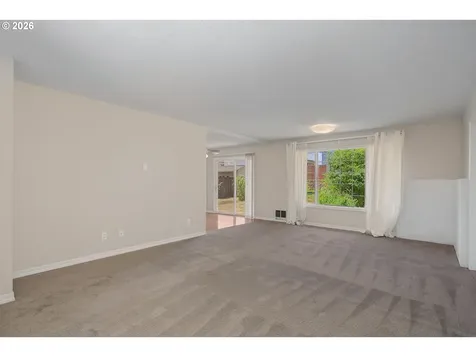 7916 NE 63rd Street Vancouver WA 98662