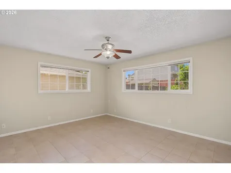 7916 NE 63rd Street Vancouver WA 98662