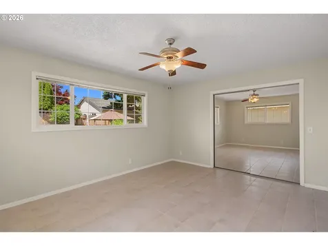 7916 NE 63rd Street Vancouver WA 98662