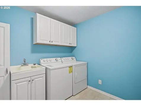 7916 NE 63rd Street Vancouver WA 98662
