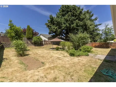 7916 NE 63rd Street Vancouver WA 98662