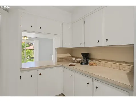 7916 NE 63rd Street Vancouver WA 98662