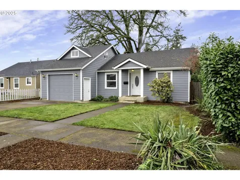 1262 Kalmia Street Junction City OR 97448